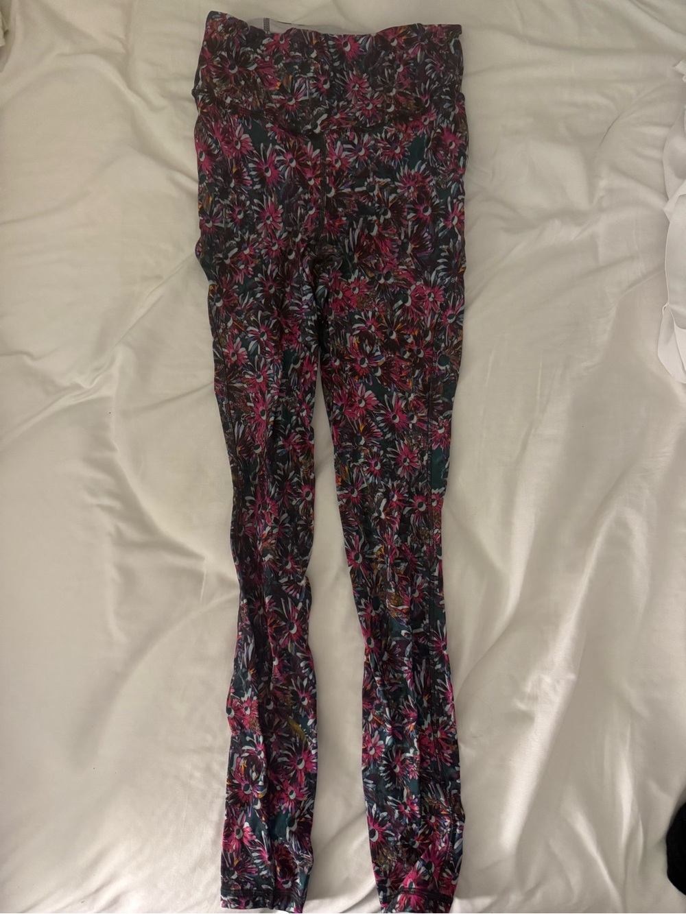 Lulu Floral Print Leggings - Pink Multicolor